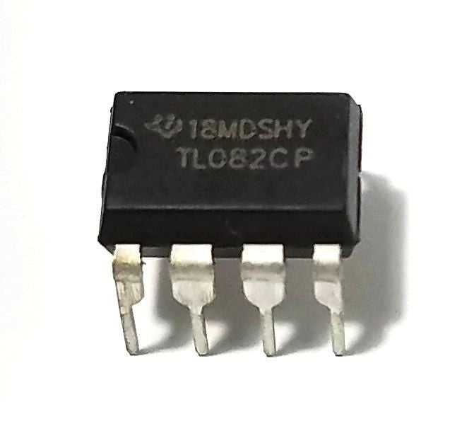 TL082CP TL082 + Socket - Dual JFET-Input Op Amp