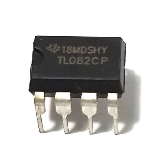 TL082CP TL082 + Socket - Dual JFET-Input Op Amp