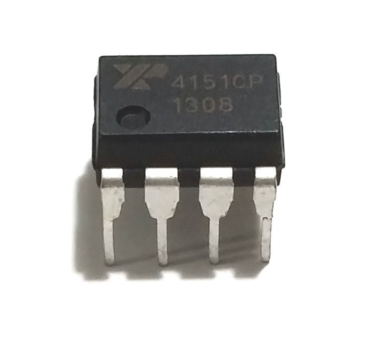 XR4151CP  XR4151 + Socket Voltage to Frequency Convertor