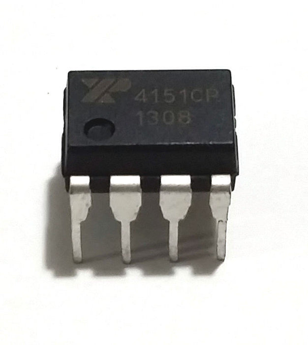 XR4151CP  XR4151 + Socket Voltage to Frequency Convertor