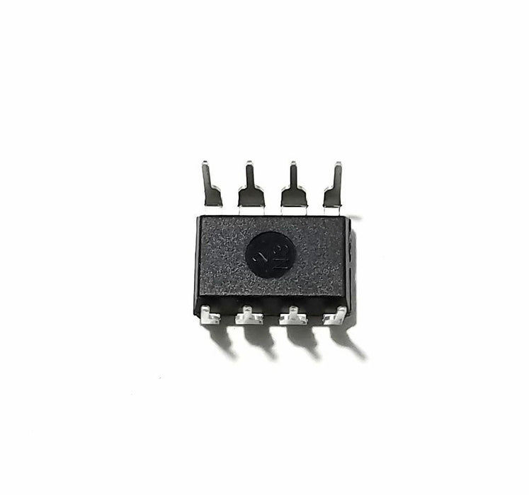 TLC271ACP TLC271 + Socket - Programmable Op Amp DIP-8 IC