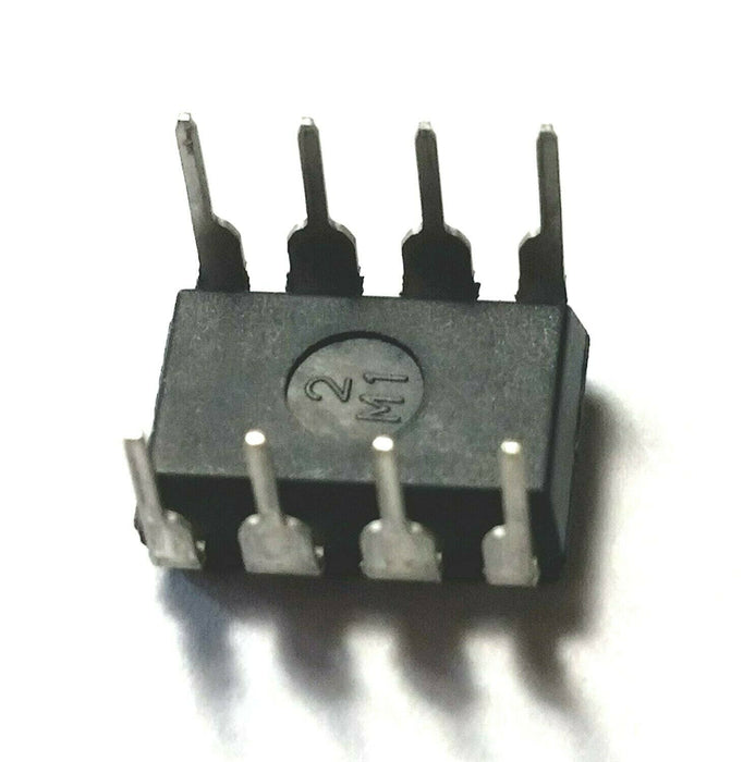 TL061CP Low-Power JFET-Input Operational Amplifier IC
