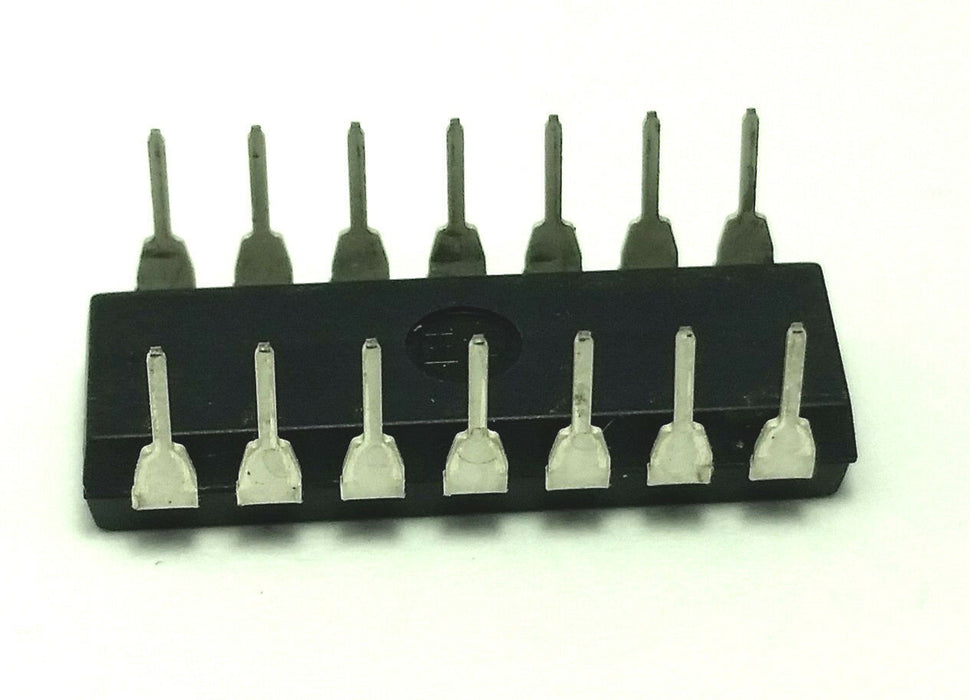 SN74HC14N 74HC14 Hex Schmitt-Trigger Inverters  and Machined DIP Sockets Breadboard-Friendly IC DIP-14